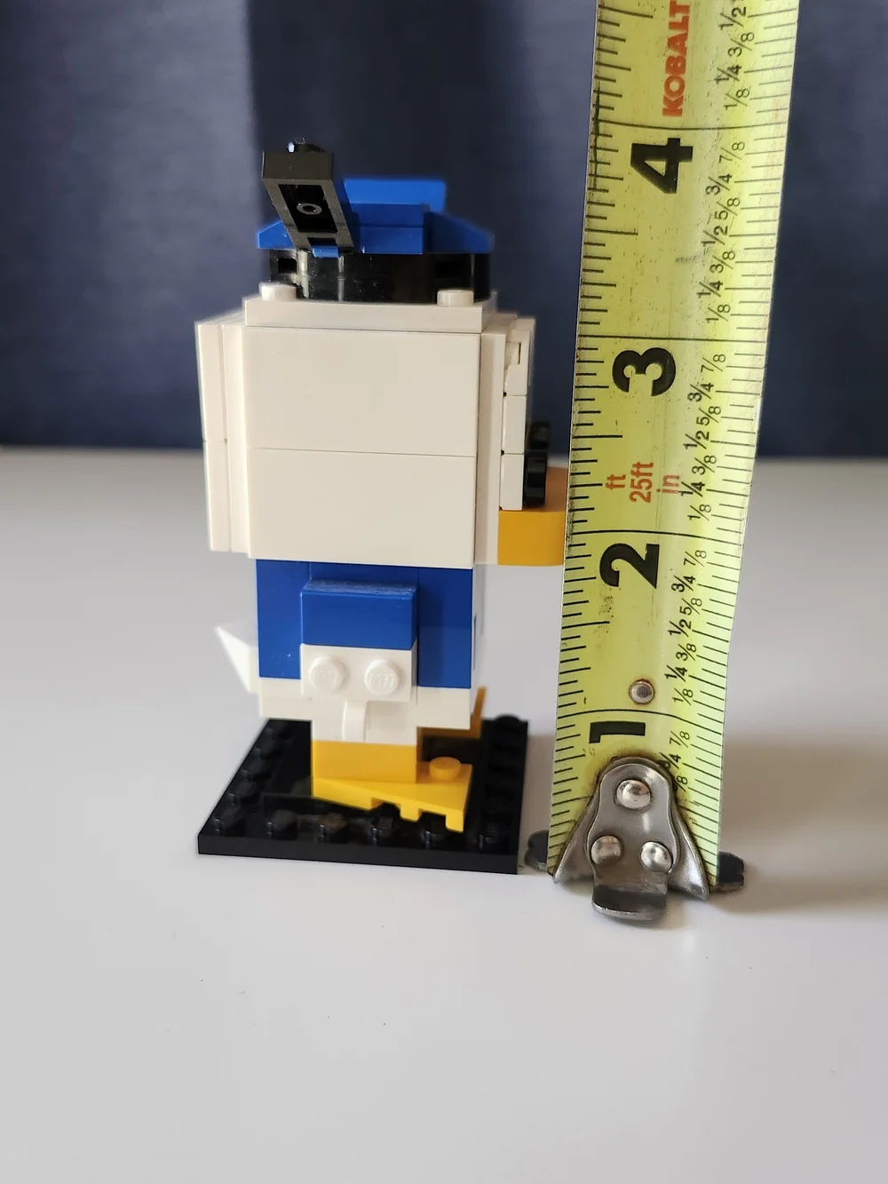 LEGO BRICKHEADZ: Donald Duck (40377) Complete, Retired, No Box, No Instructions